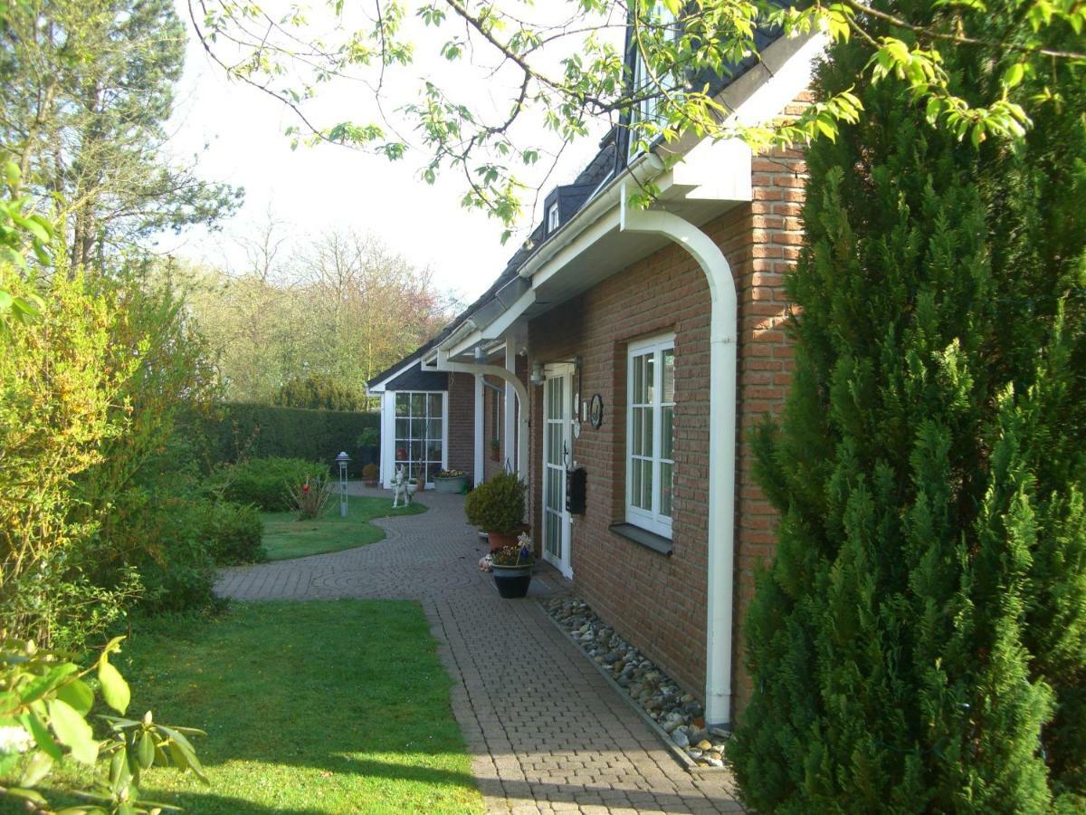 Ferienwohnung Forsthaus Wendt Timmendorfer Strand Exterior foto
